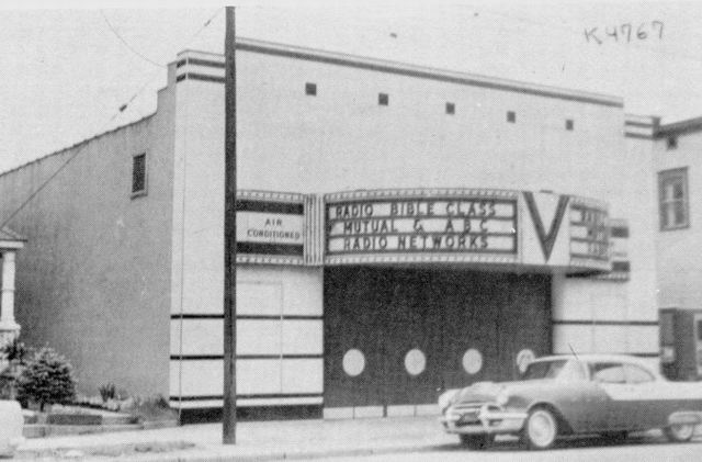 Vogue Theatre - Vogue Theatre 710 Michigan Ne Later Westras And Wing On Restaurants From Doug Taylor (newer photo)